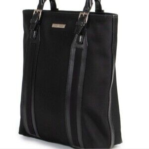⭐️ Gucci Nylon, leather tall tote shoulder bag. Authentic